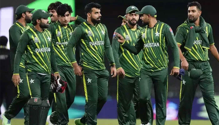 Cricket World Cup, Pakistani squad reached Lahore Airport for departure