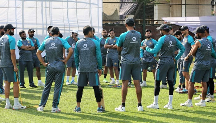 Cricket World Cup squad consists of which players?  Important meeting tomorrow