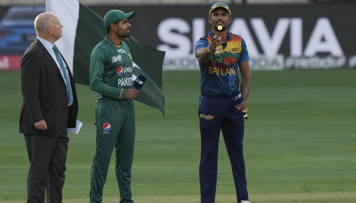 Delay in toss of match between Pakistan and Sri Lanka