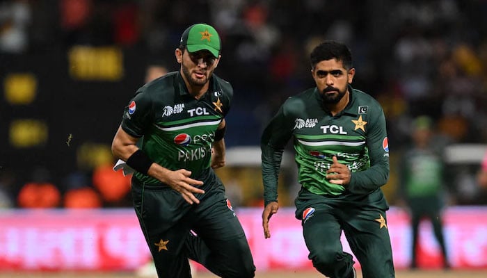 Denying rumors of a feud between Babar Azam and Shaheen Afridi, the senior player revealed the truth