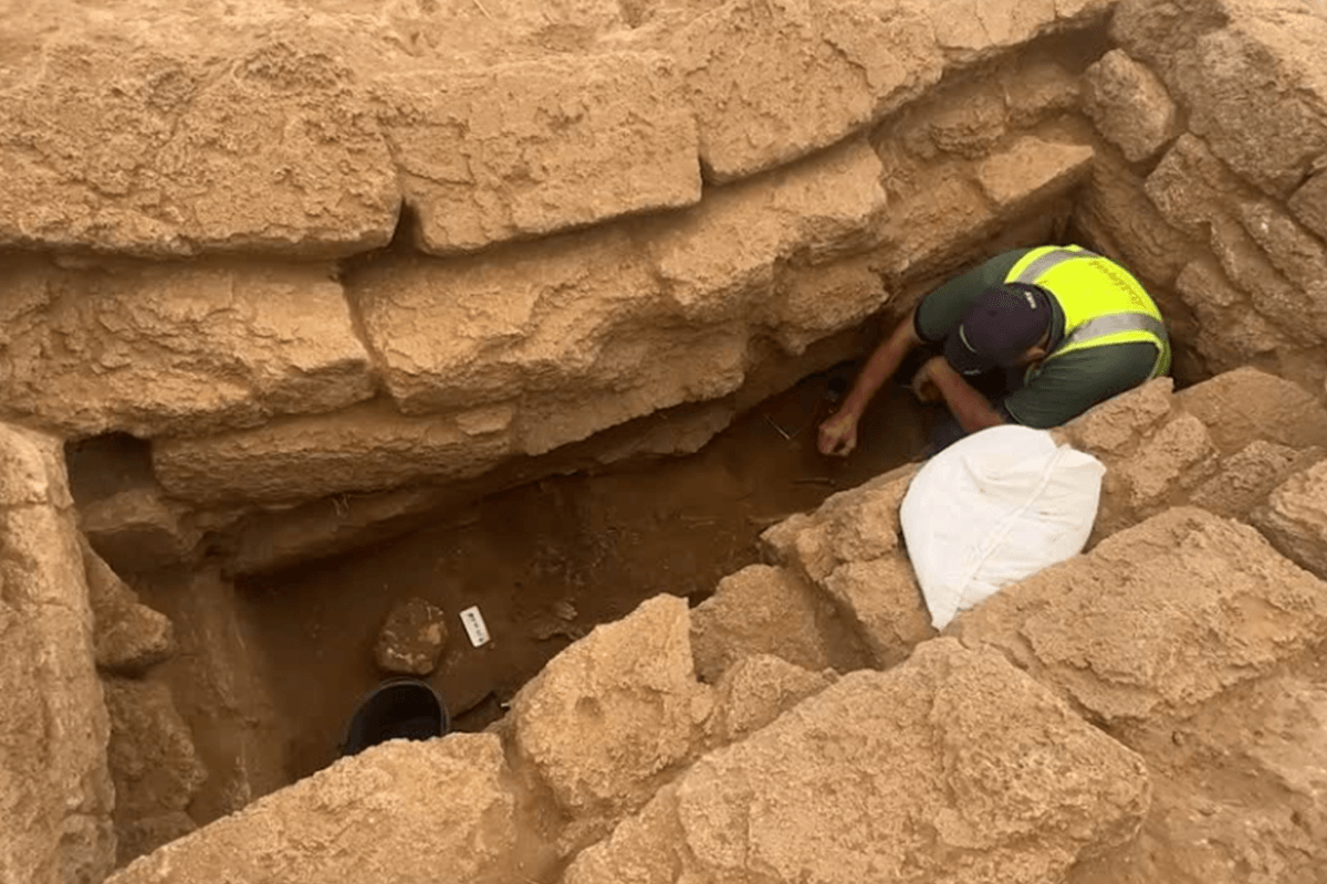 Gaza: 4 more tombs discovered in ancient Roman cemetery