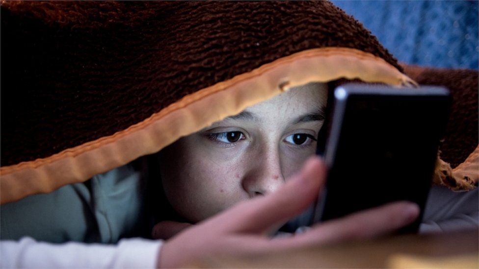 How to stop mobile phone addiction in your children?