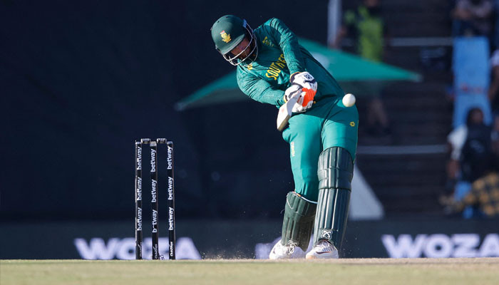 In the fourth ODI, South Africa defeated Australia by 164 runs