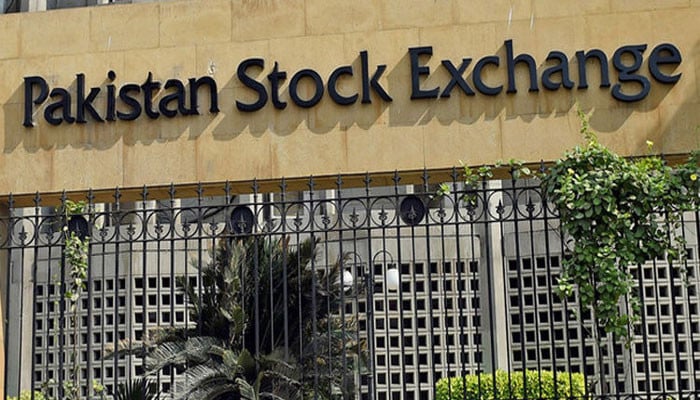 Negative trading day, 100 index down 357 points