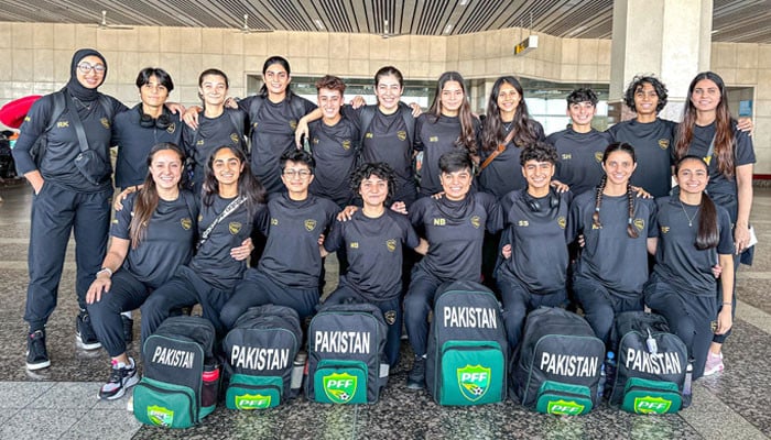 Pakistan women team left for Saudi Arabia to participate in 6-nation football tournament