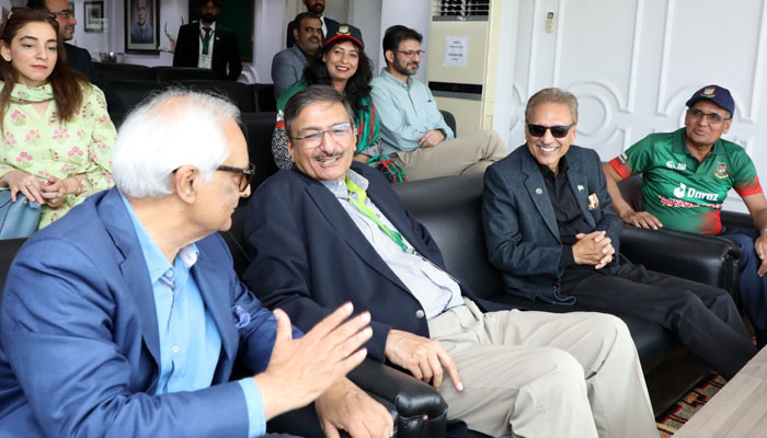 President Arif Alvi arrived at Gaddafi Stadium to watch Pakistan-Bangladesh match