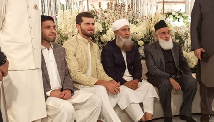 Shaheen Shah Afridi arrived with a procession to pick up the bride