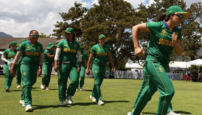 The South African women's cricket team will leave Pakistan today