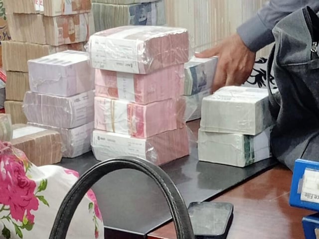 Warehouse of foreign currency recovered in Rawalpindi, 8 accused arrested