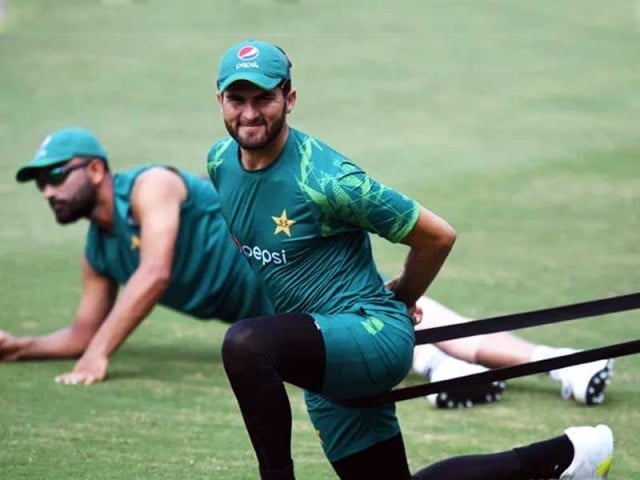 Shaheen Afridi has no serious injury, the finger is completely fine Pakistani speed star eager to take wickets in the match against India. Photo: AFP