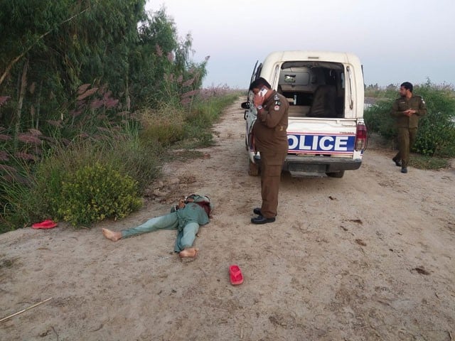 The father who killed four children was killed in an alleged police encounter Accused Muhammad Azim killed his four children and threw their bodies in the canal (Photo: Express).