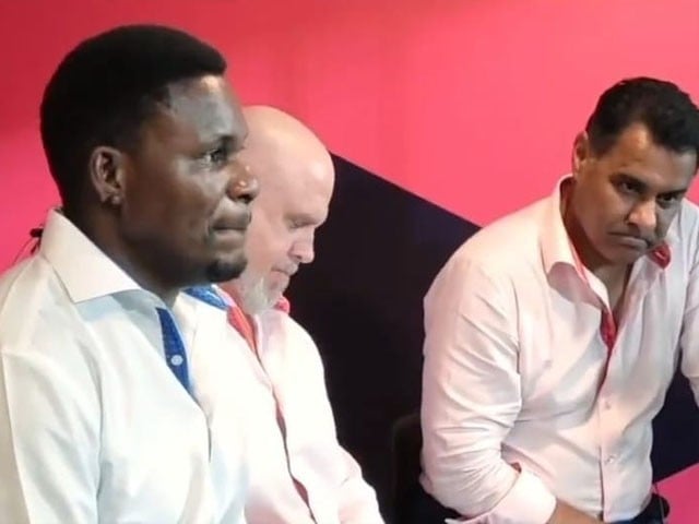 Waqar Younis heartbroken in the commentary box on defeat to Afghanistan, video viral Photo: Video Grab
