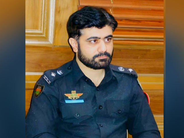 Prime Minister removed SSP Qamber Shahdad for not taking action against electricity thieves