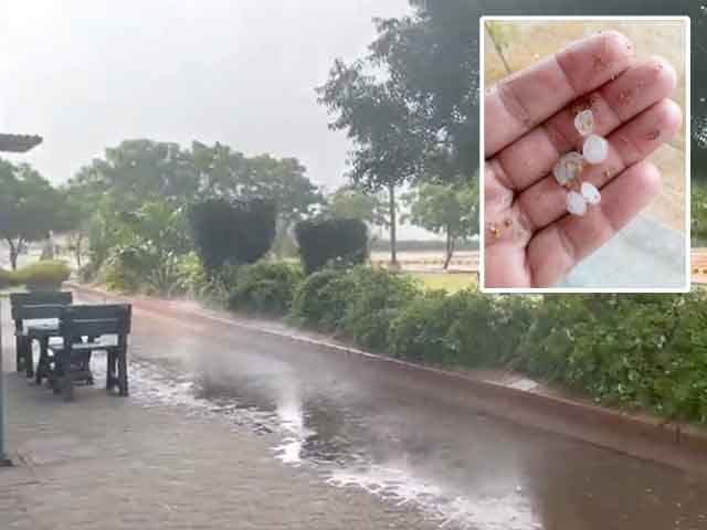 Light rain in different areas of Karachi, hail in Gadap town