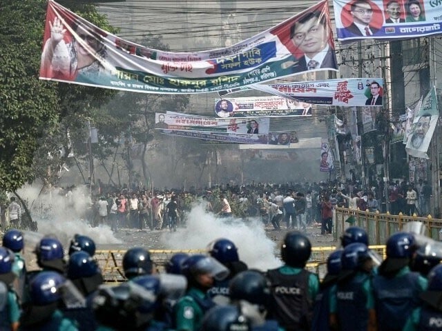 Bangladesh; Violent protests against Prime Minister Sheikh Hasina; Demand to resign — Photo: AFP
