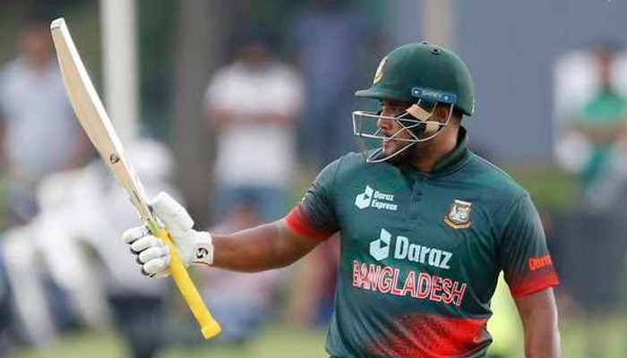 Bangladesh defeated Pakistan by 6 wickets