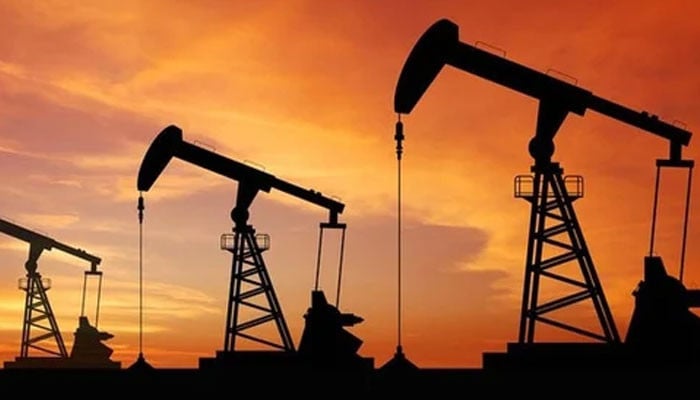 Big drop in crude oil prices in global markets