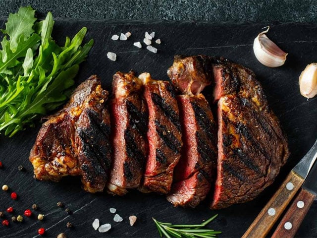 Eating meat twice a week increases the risk of type 2 diabetes