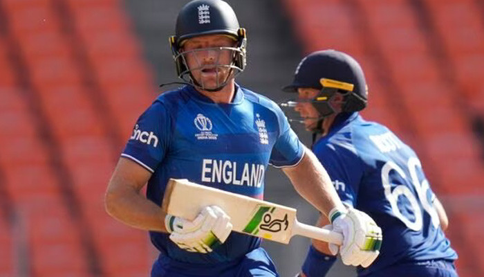 England won the toss and decided to bat against Sri Lanka