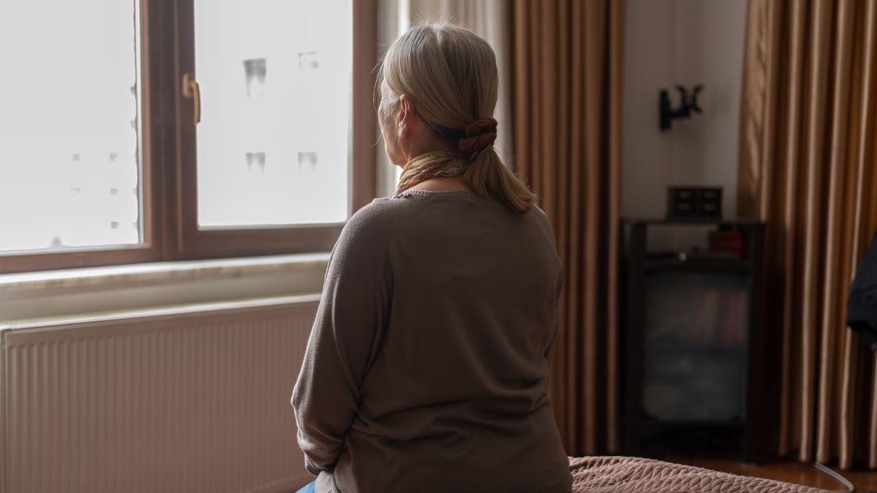 Loneliness doubles cancer risk, study finds