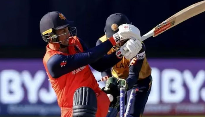 Netherlands batting continues against Sri Lanka