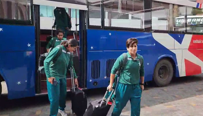 Pakistan women cricket team reached Dhaka