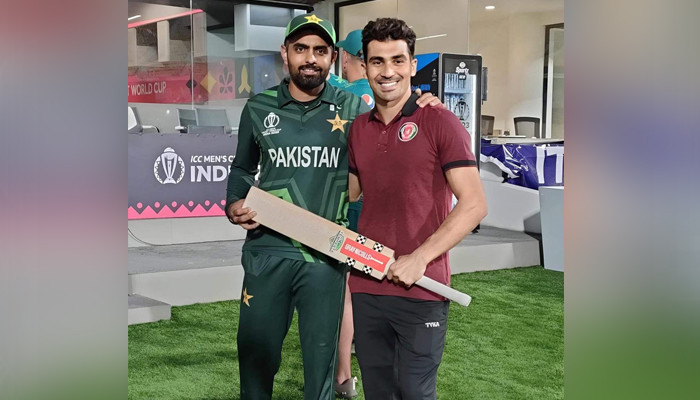 Rahmanullah Garbaz is grateful to Babar Azam for gifting the bat