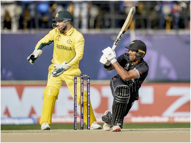 World Cup;  In pursuit of the target, New Zealand lost 4 wickets against Australia