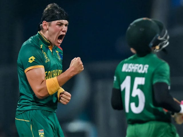 World Cup;  South Africa beat Bangladesh by 149 runs