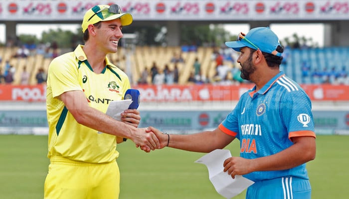 Australia won the toss and decided to bowl against India