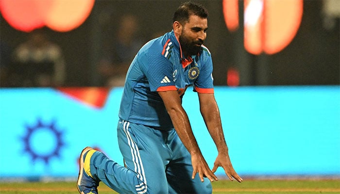 Muhammad Shami stops prostrate after taking 5 wickets, video goes viral