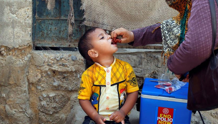 Special anti-polio campaign continues in high-risk districts