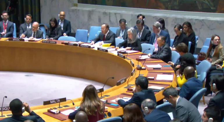 UPDATING LIVE: Security Council passes resolution calling for urgent and extended humanitarian pauses in Gaza