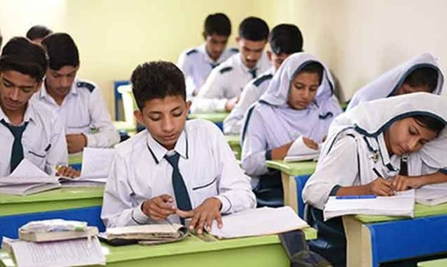 Decision to provide free education to 10% students of every private school Sindh