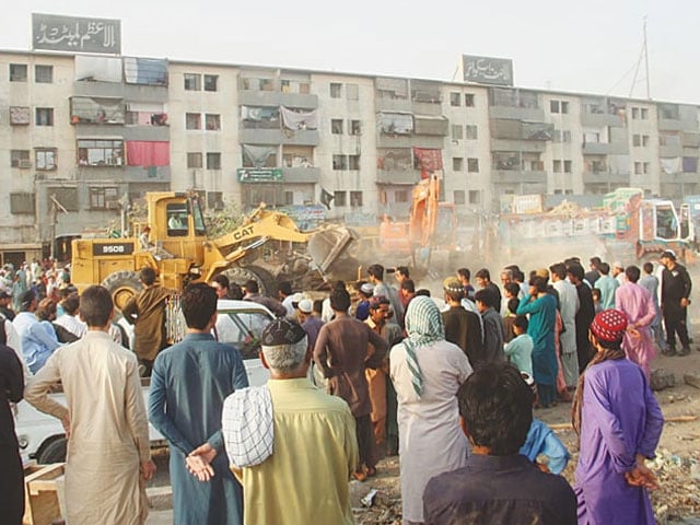 Sindh High Court's order to stop encroachment from Al-Asif Square to Toll Plaza