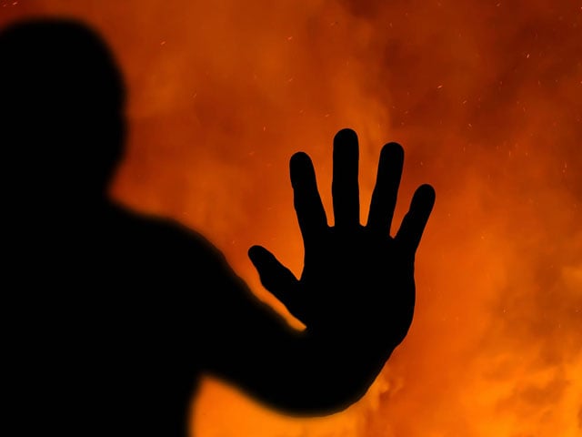 Karachi;  The stepfather sprinkled petrol on his son and set him on fire