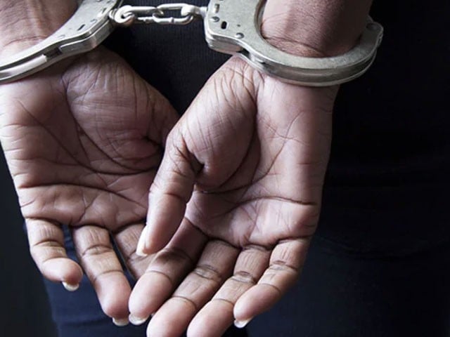 Peshawar; Female member of extortion network arrested The accused made extortion calls to two businessmen and also threw an extortion letter in disguise, police (Photo: File)