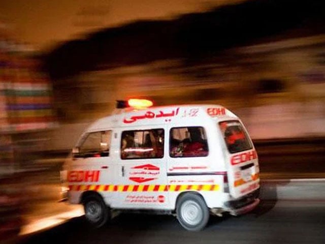 Explosion under Nipa flyover in Karachi; girl killed and 2 injured