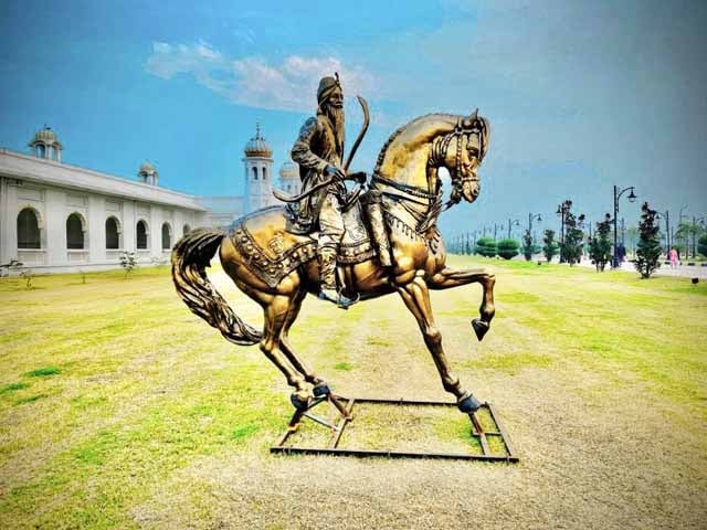 Decision to install the statue of Sikh Maharaja Ranjit Singh in Kartarpur Sahib