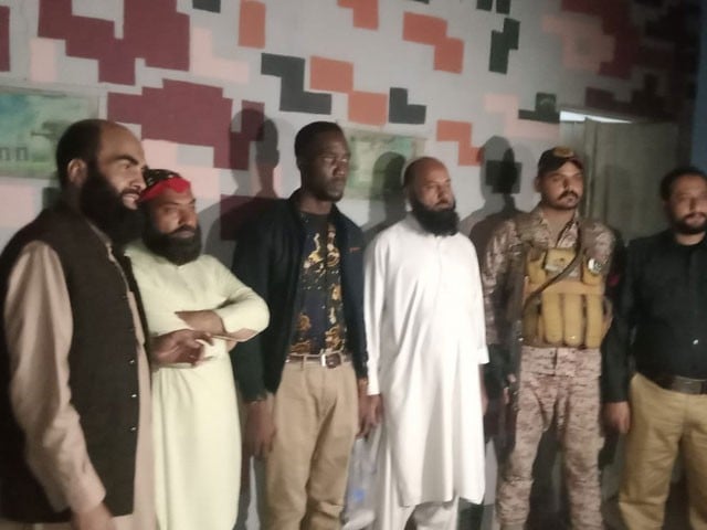 African national kidnapped from Sohrab Goth in Karachi rescued Photo Express