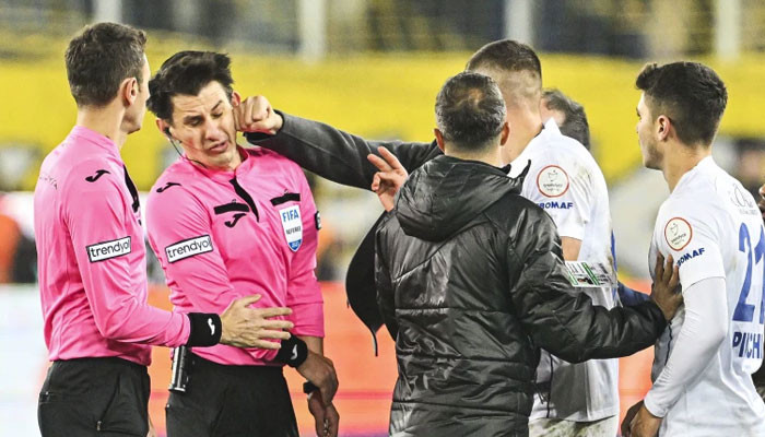 Angry at a goal in extra time, the president of the soccer team punches the referee