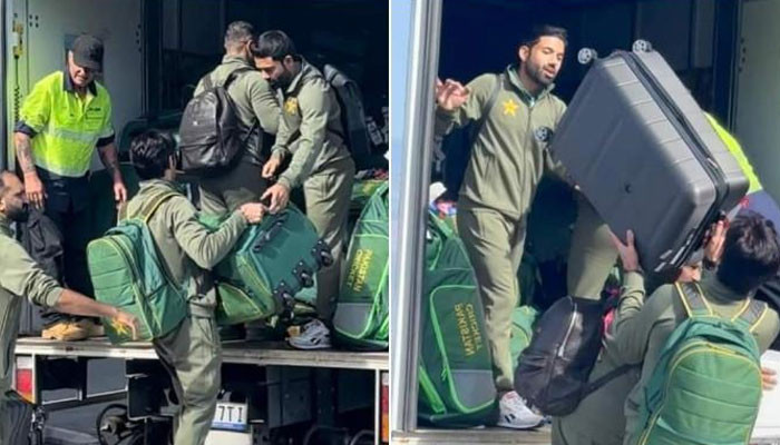 At the Sydney airport, the Pakistani players kept their luggage on the truck themselves