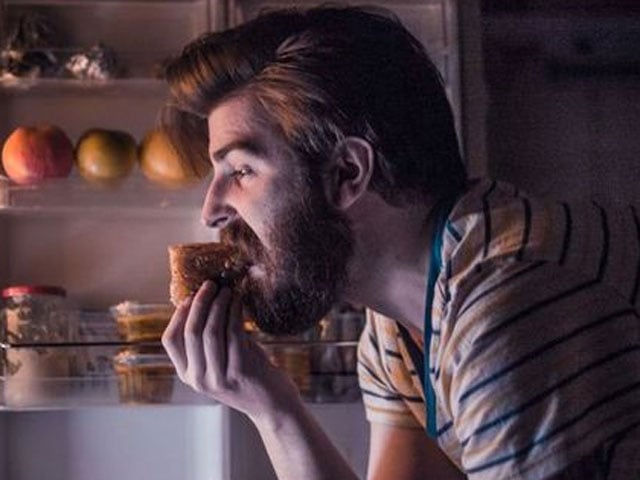 Eating late at night may increase stroke risk, study finds