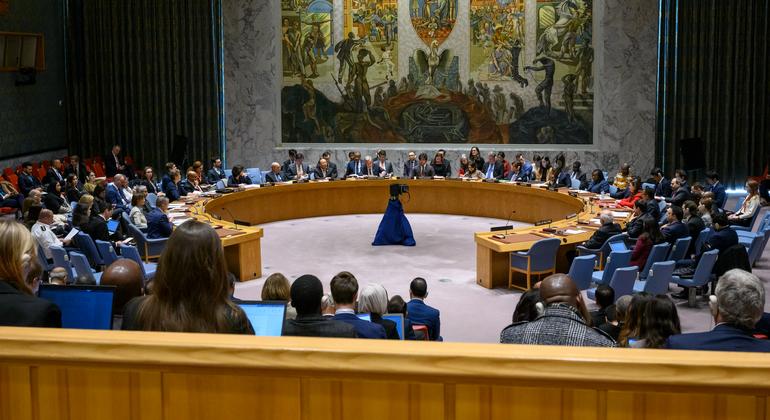 UPDATING LIVE: Security Council meeting over Gaza resolution calling for urgent, safe and unhindered flow of aid