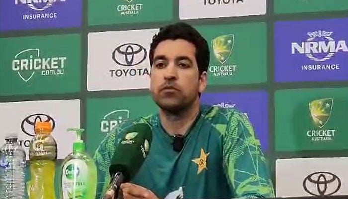 Umar Gul's expression of satisfaction on the fast bowler's performance