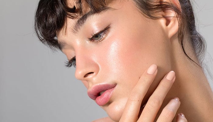 5 Japanese Useful Tips for Glowing Clear Skin File photo