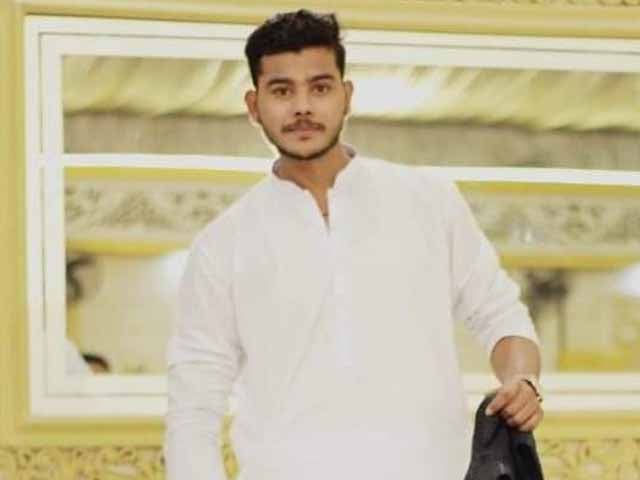 A young man was killed by his friend on his mother's day in Karachi