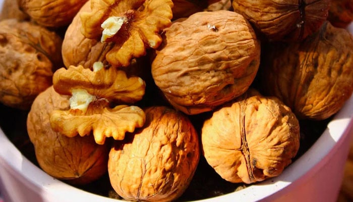 Why should walnuts be used in winter?