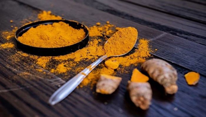 10 surprising health benefits of drinking turmeric water by mouth