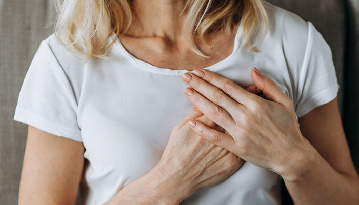 Lack of sleep increases the risk of heart attack in women by 75% ---File photo